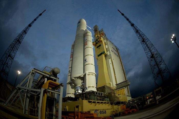 Raketa Ariane 5 ES poprvé vynesla do vesmíru zařízení podobné hmotnosti.