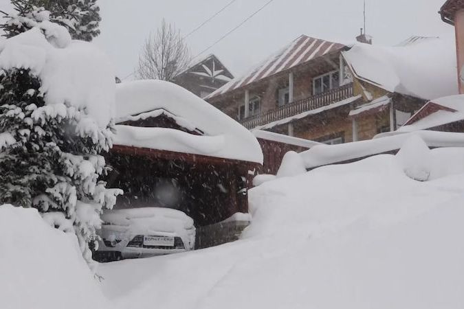 Slovensko bojuje s mrazem a přívaly sněhu 