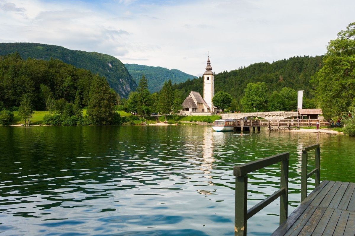 Slovinská krajina je bohatá i na jezera. 