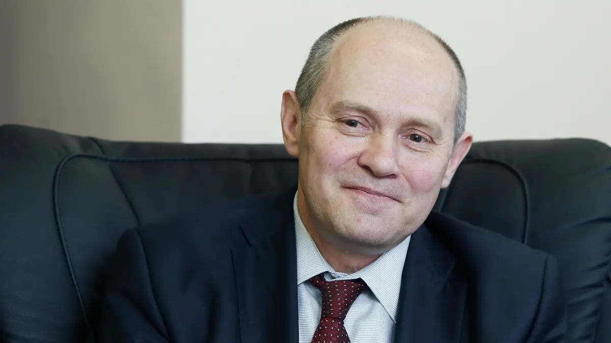 Prosetrovatele Na Uradech Nemaji Do Ceho Pichnout Nikdo Nechce
