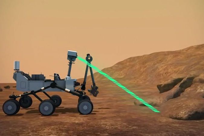 Vozítko Curiosity se na Marsu přesunulo do jiné oblasti