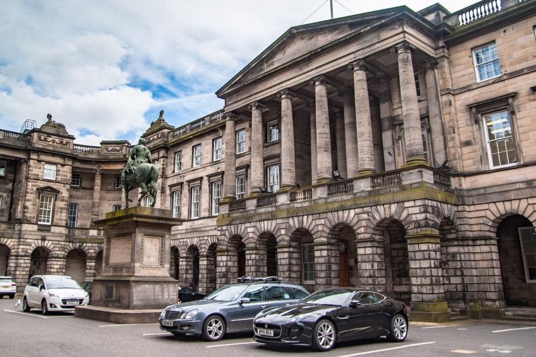 Budova soudu ve skotském Edinburghu