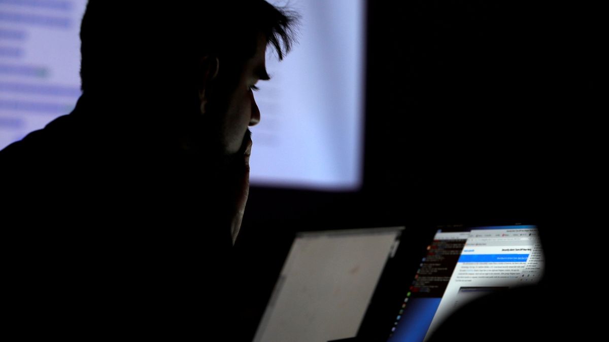 ÚOOÚ: Hackerský útok? Ztráta uživatelských dat může být porušením GDPR