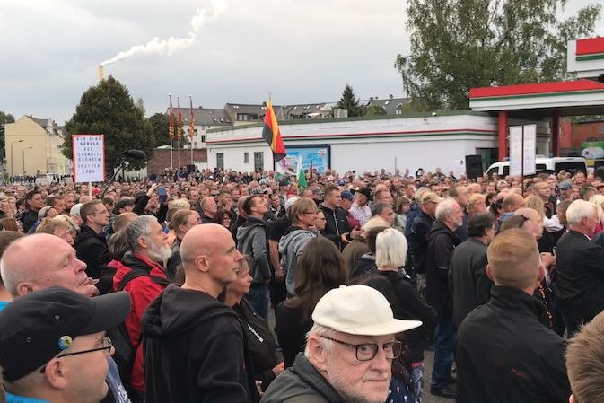 BEZ KOMENTÁŘE: Demonstrace v Saské Kamenici 