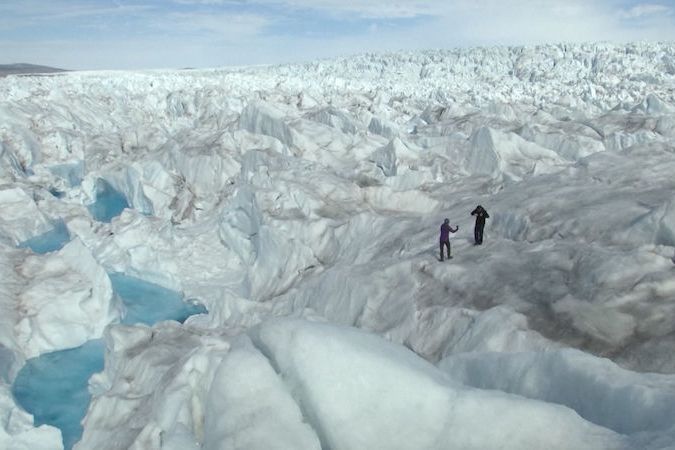 BEZ KOMENTÁŘE: Grónský ledovec se začal po letech tání zvětšovat