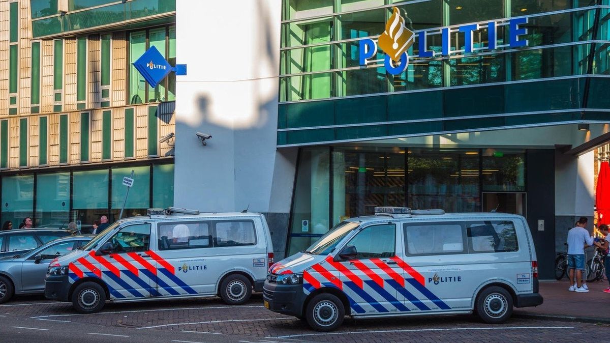 Vozy nizozemské policie