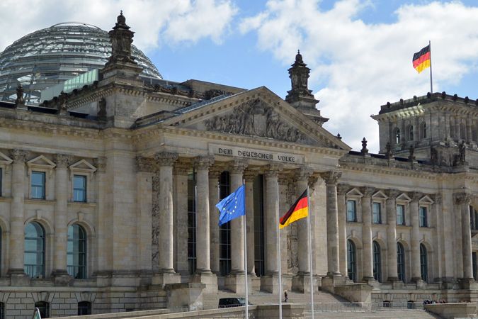 Historická budova Říšského sněmu v Berlíně