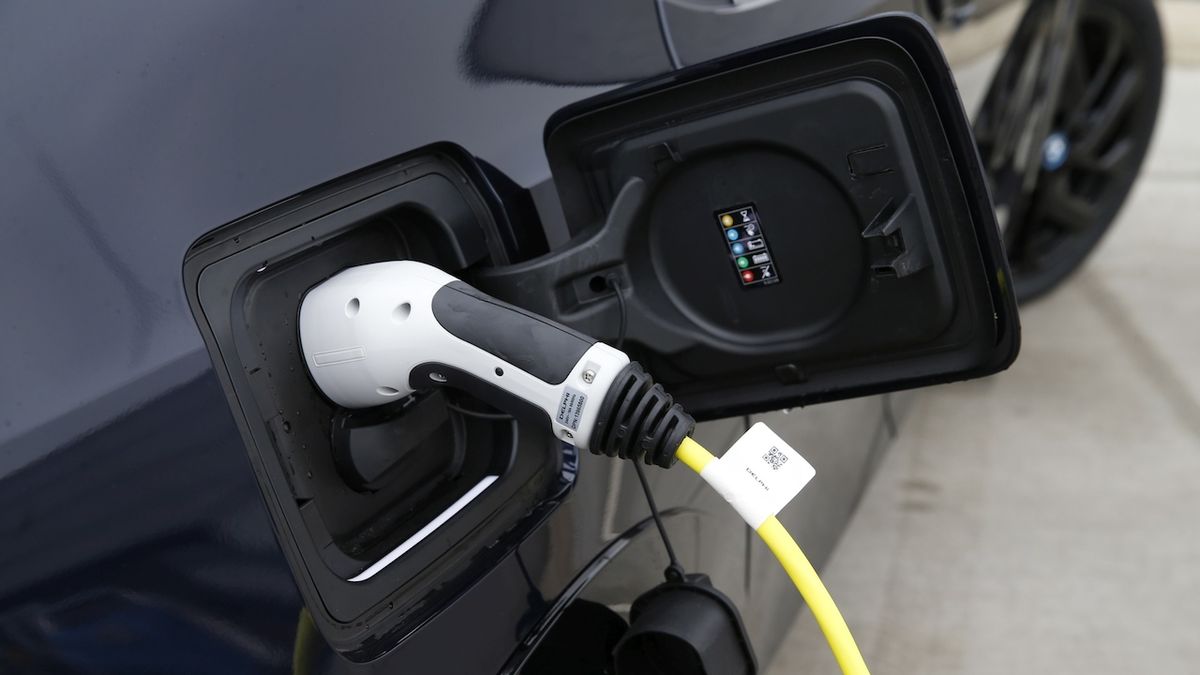Skutečný nástup aut, která „tankují” elektřinu, na výsluní možná už začal. (Ilustrační foto)