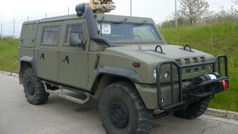 Vojenské vozidlo Iveco. Ilustrační foto