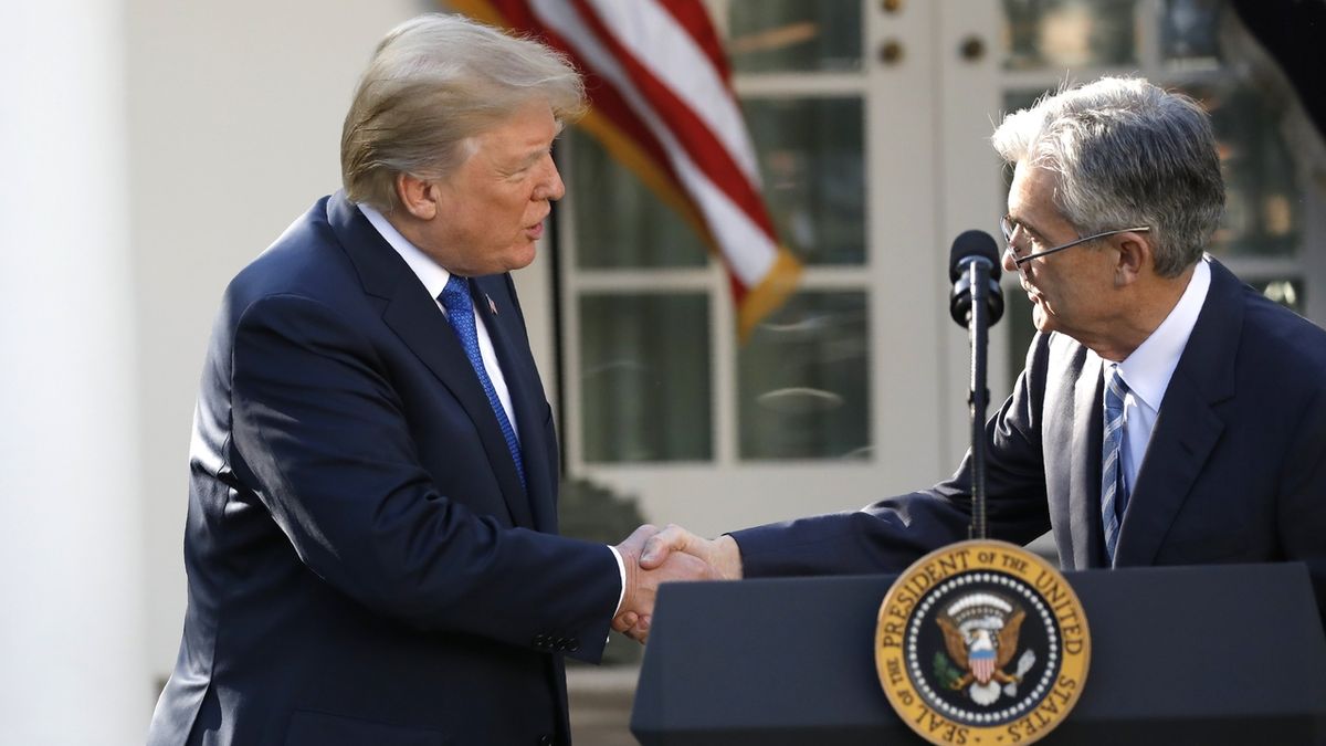 Fed Trumpa nevyslyšel, sazby opět nesnížil