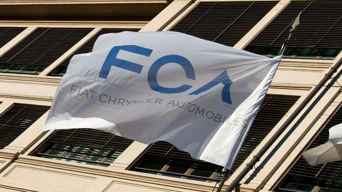 Skupina Fiat Chrysler má v USA kvůli manipulacím s měřením emisí kromě ministerstva spravedlnosti problémy i s dalšími tamními úřady.