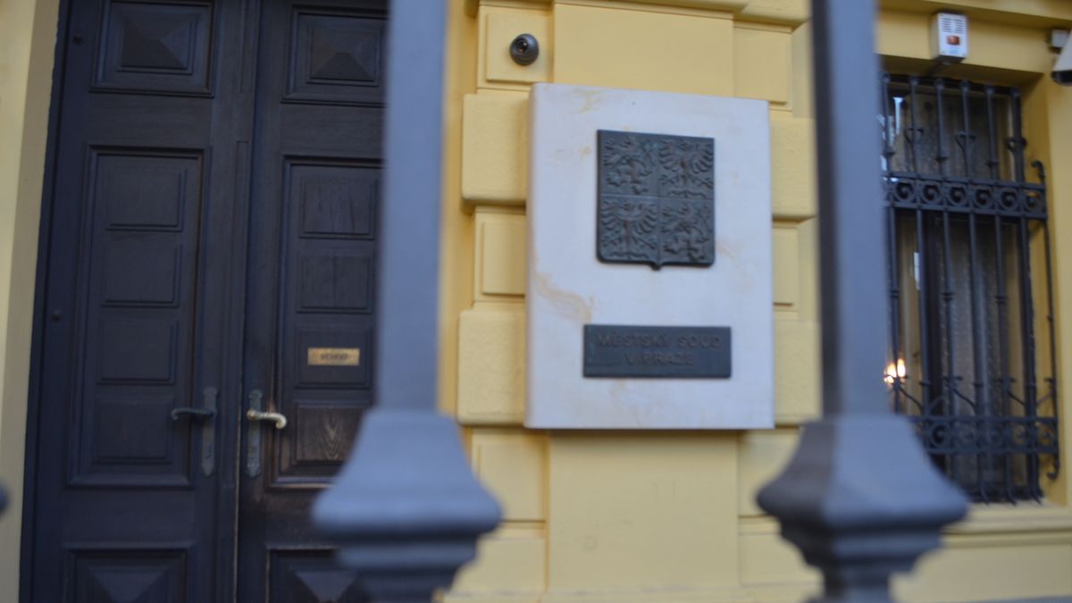 Za šikanu chartisty dostal příslušník StB podmínku, peněžitý trest ne