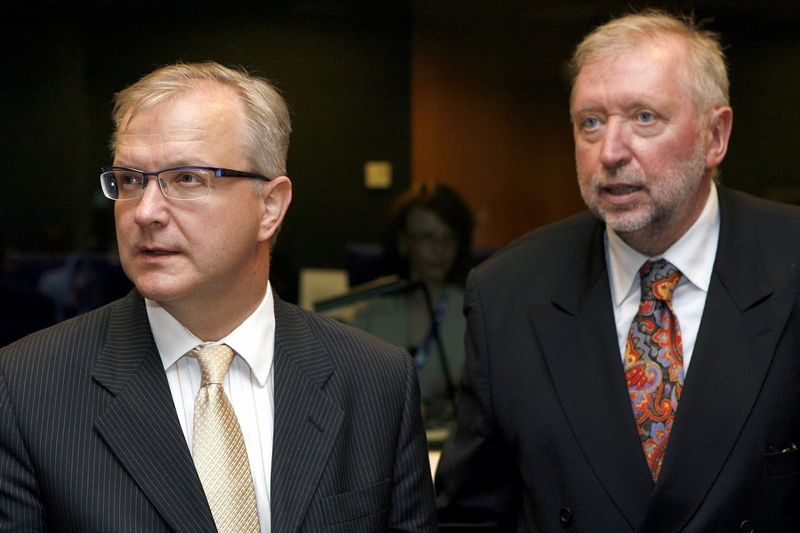 Evropský komisař pro rozšíření Olli Rehn (vlevo) a slovinský ministr zahraničí Dimitrij Rupel
