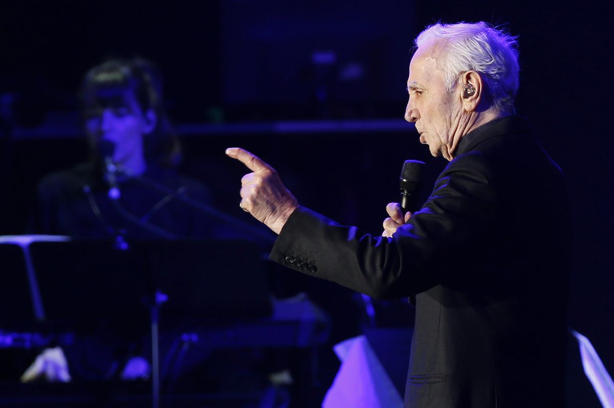 Charles Aznavour diovákynezklamal.