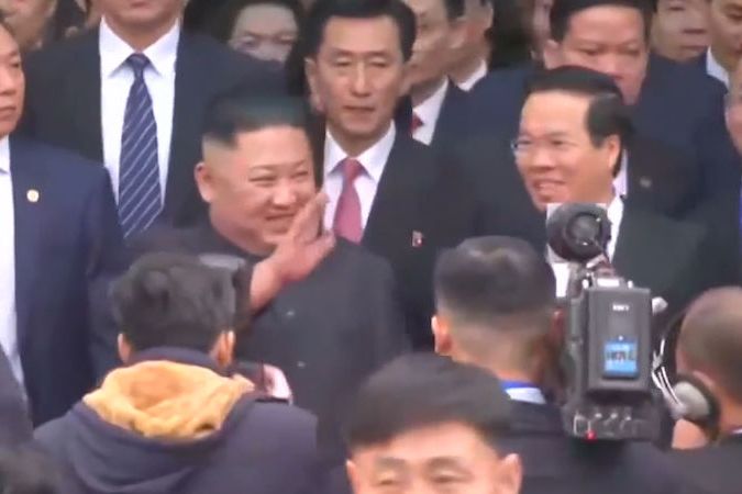 BEZ KOMENTÁŘE: Kim Čong-Un dorazil do Vietnamu