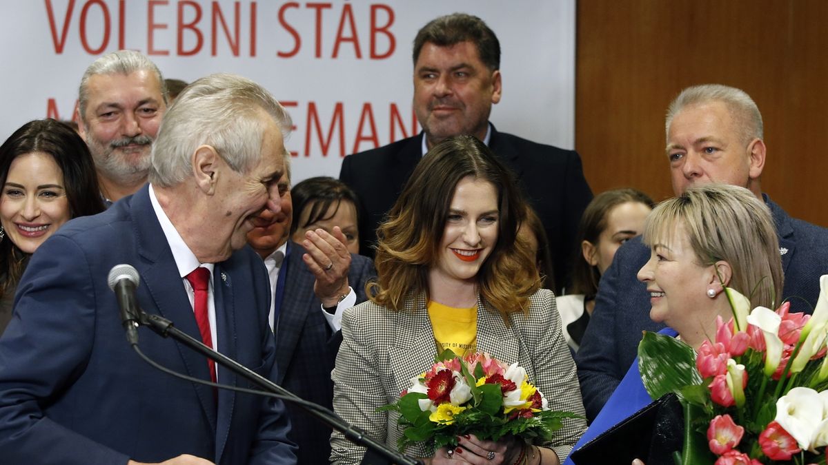 Prezident Miloš Zeman s manželkou a dcerou