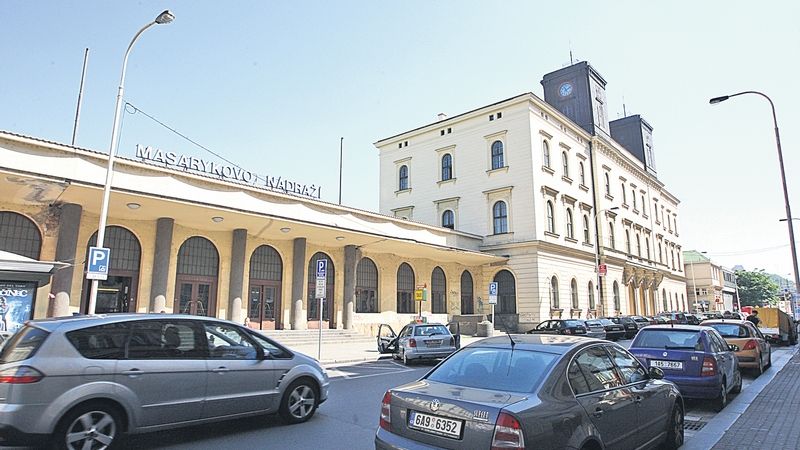 Masarykovo nádraží v centru Prahy by podle umělců mohlo být galerií. 