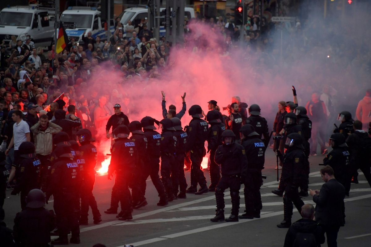Dosavadní protesty v Saské Kamenici si vyžádaly zraněné.