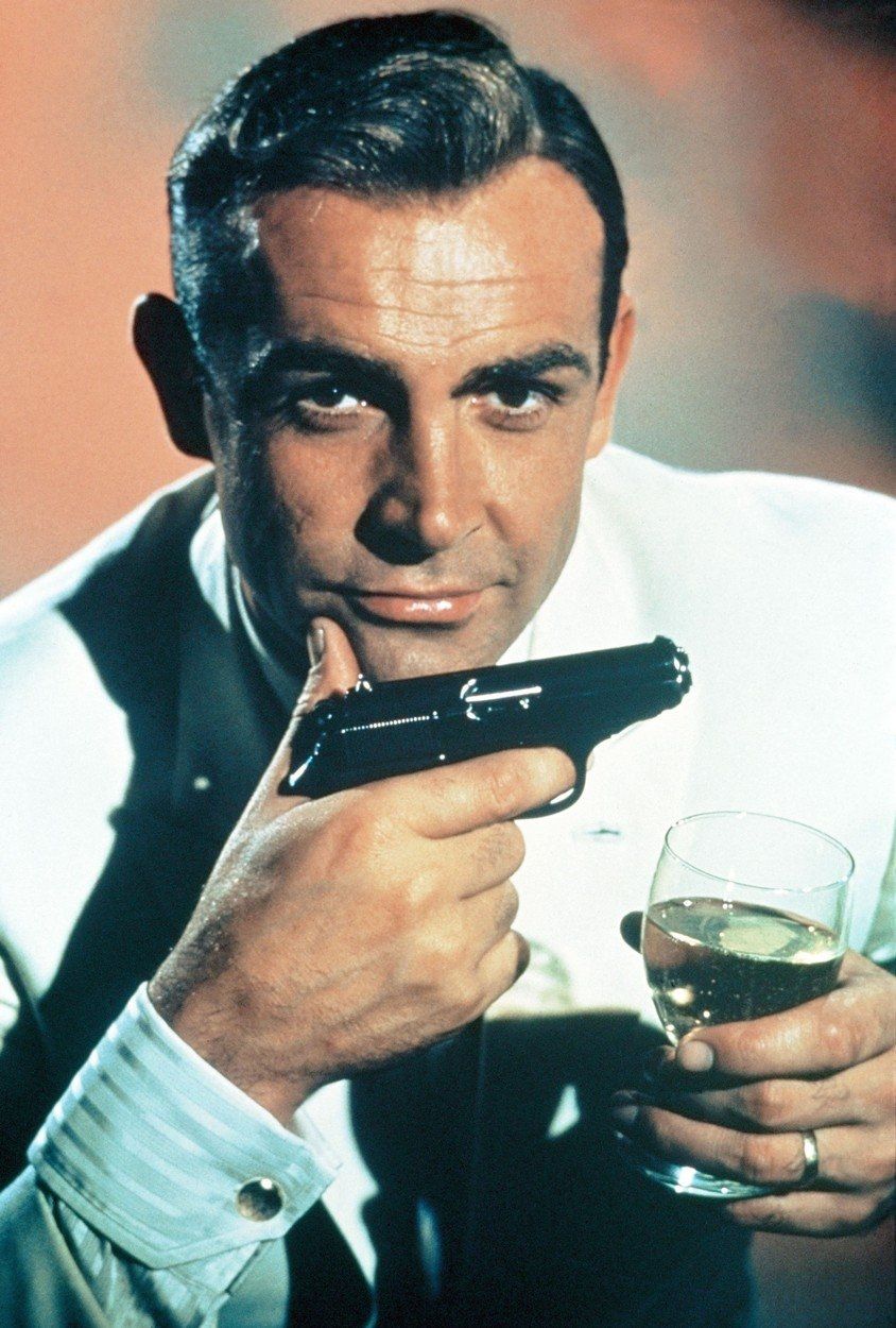 James Bond, agent s povolením popíjet