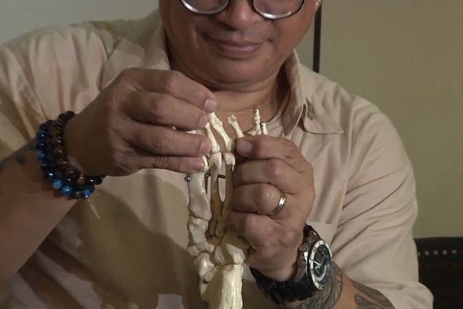 BEZ KOMENTÁŘE: Vědci objevili na Filipínách nový druh člověka