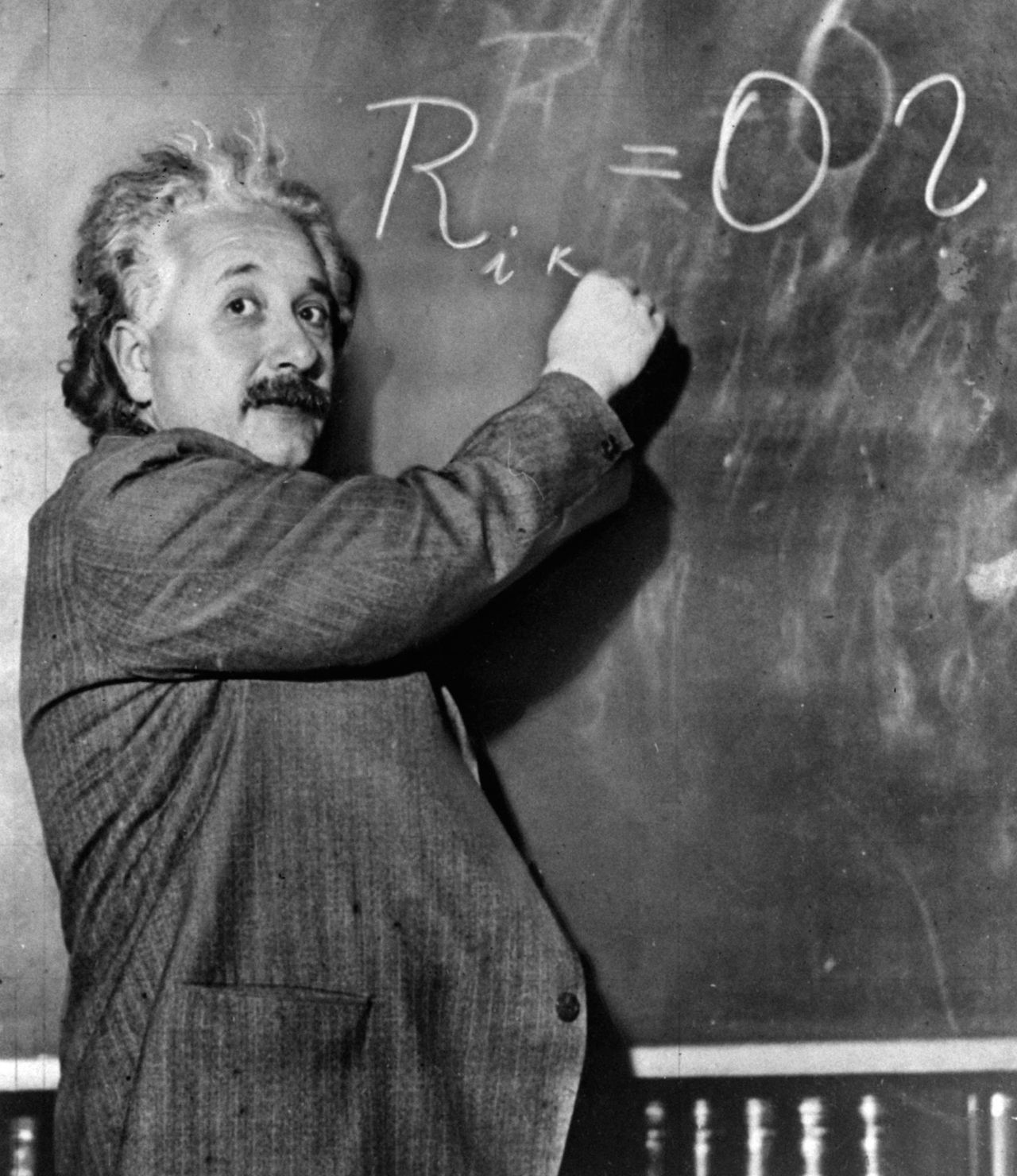 Albert Einstein. Geniální fyzik, jehož rovnice psaly dějiny