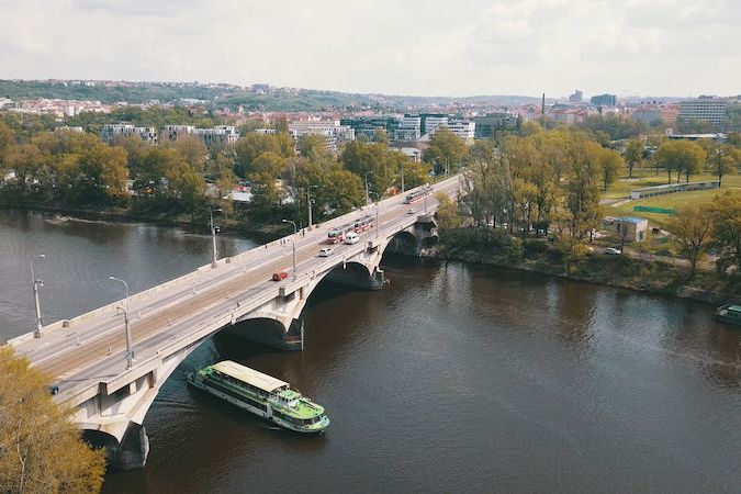 Libeňský most z ptačí perspektivy (záběry z roku 2018)