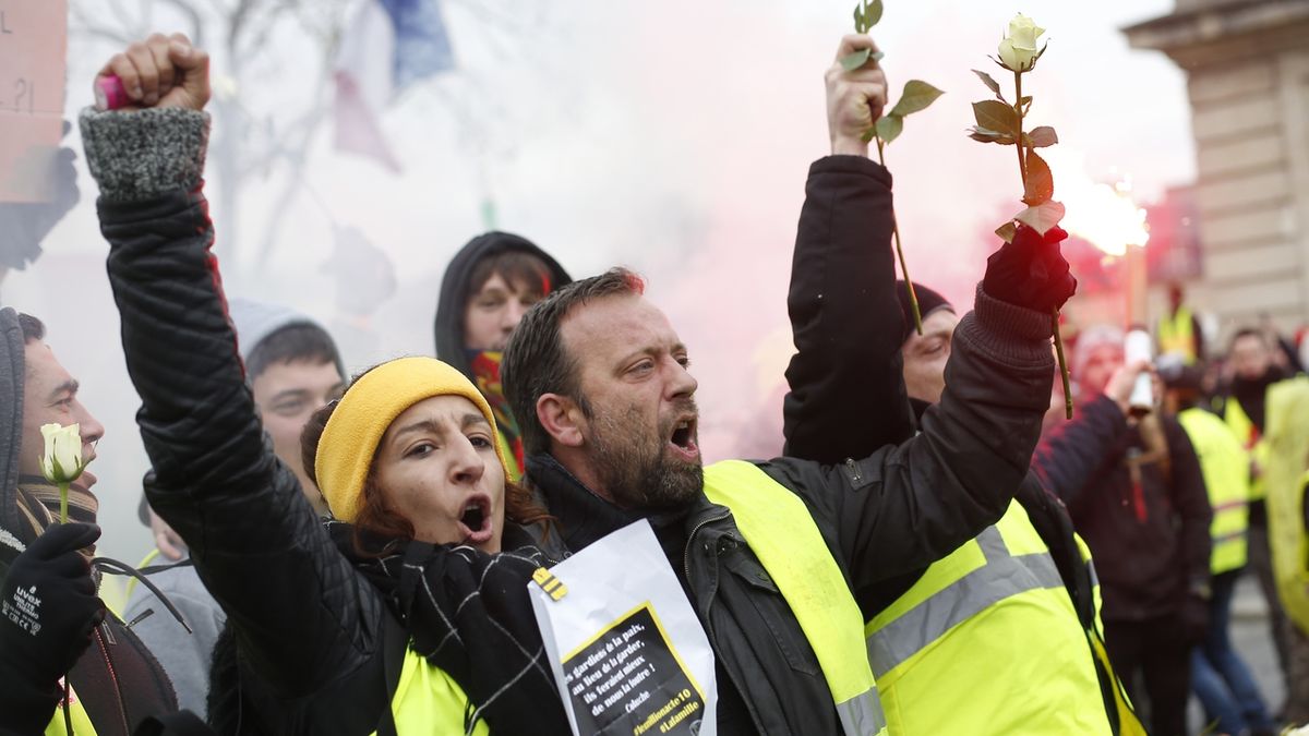 Demonstrace žlutých vest v Paříži