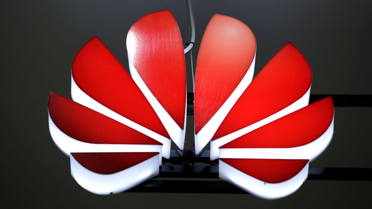 Čínská společnost Huawei loni zvýšila zisk. Sankcím a pandemii navzdory