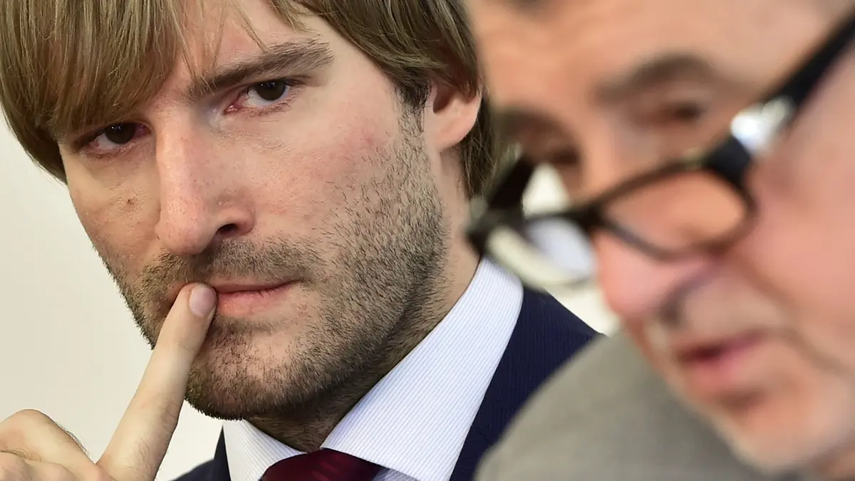 Ministr Babisovy Vlady Vojtech Prisel O Clenstvi V Ods Strane Vadi Pakt S Komunisty Novinky Cz