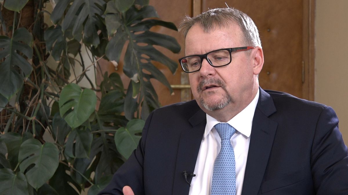 České dráhy bude dozorovat exministr Ťok
