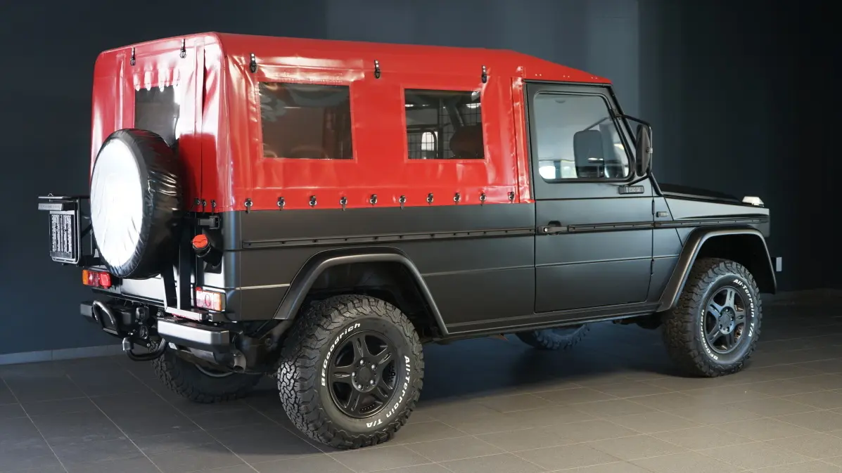 Renovace Udelala Z Armadniho Svycarskeho Off Roadu Luxusni Auto Novinky Cz