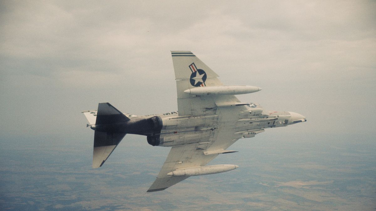 F-4B Phantom v letu 