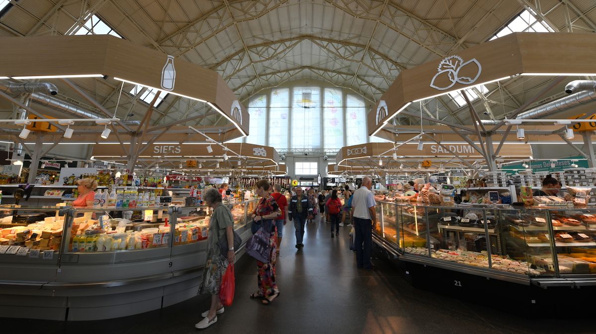 Zeppelin haly jsou dnes v Rize využívány pro účely hlavního tržiště.