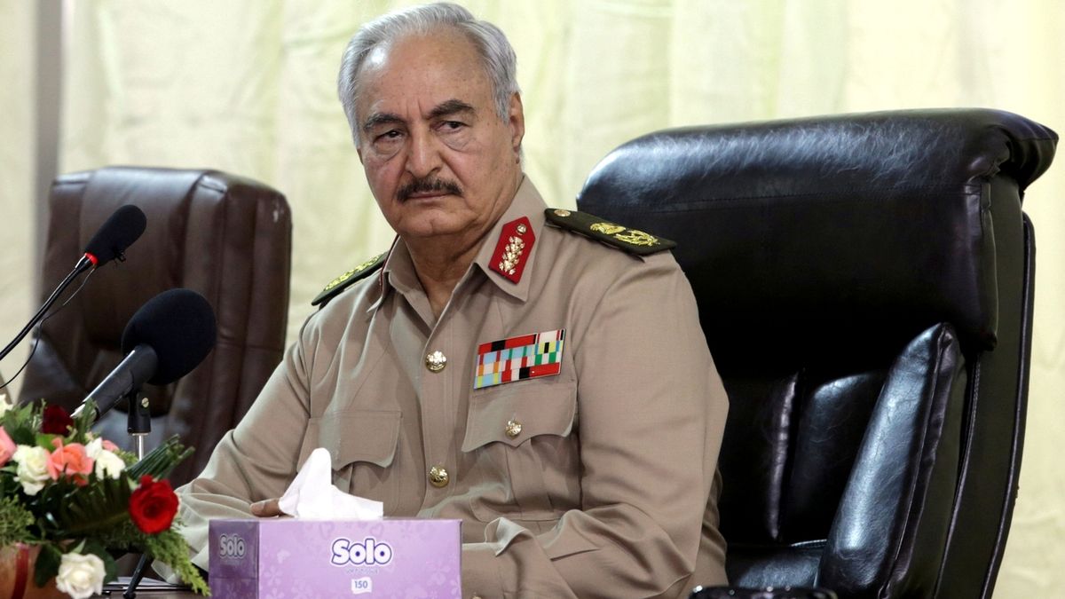 Vůdce Libyjské národní armády Maršál Chalífa Haftar 