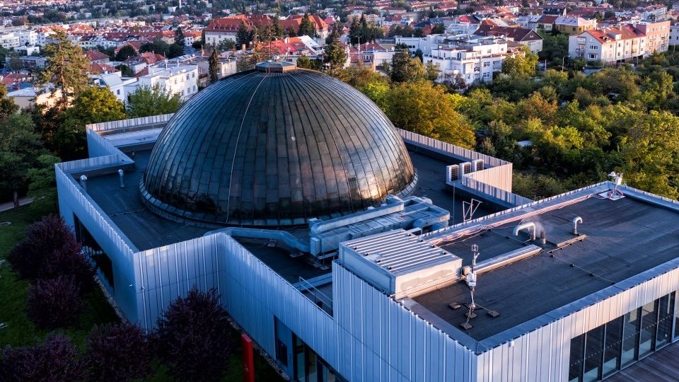 Experti z celého světa jednají v Brně o propojení malých družic pro pozorování gama záření