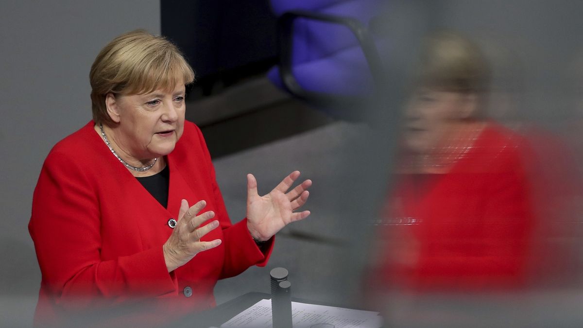 Německá kancléřka Angela Merkelová během projevu v německém Spolkovém sněmu 