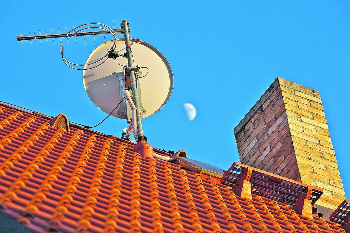 Střešní paraboly pro příjem satelitního signálu jsou vhodné pro nový televizní formát.