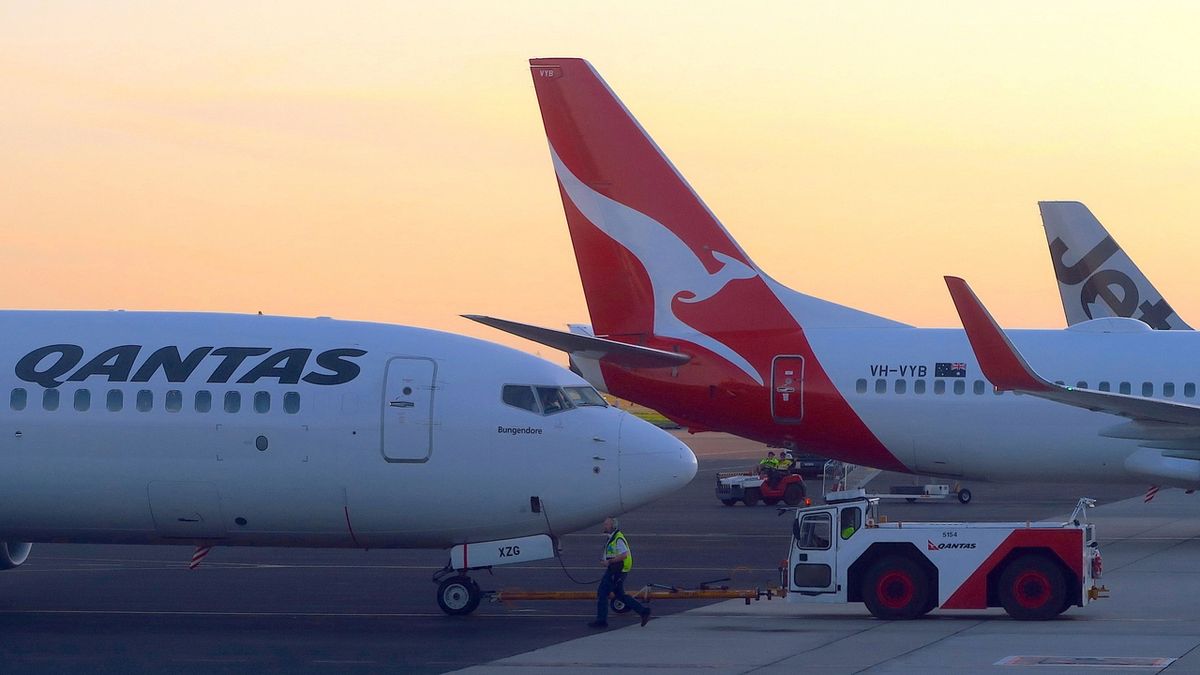 Zaplatí přes miliardu. Aerolinie Qantas dostaly rekordní pokutu za propouštění během covidu