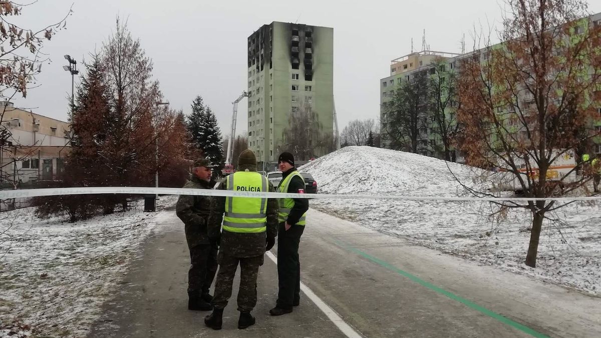 Panelák po explozi v Prešově