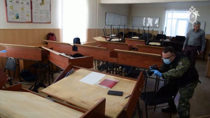 Student střílel na ruské vysoké škole, jeden mrtvý tři zranění