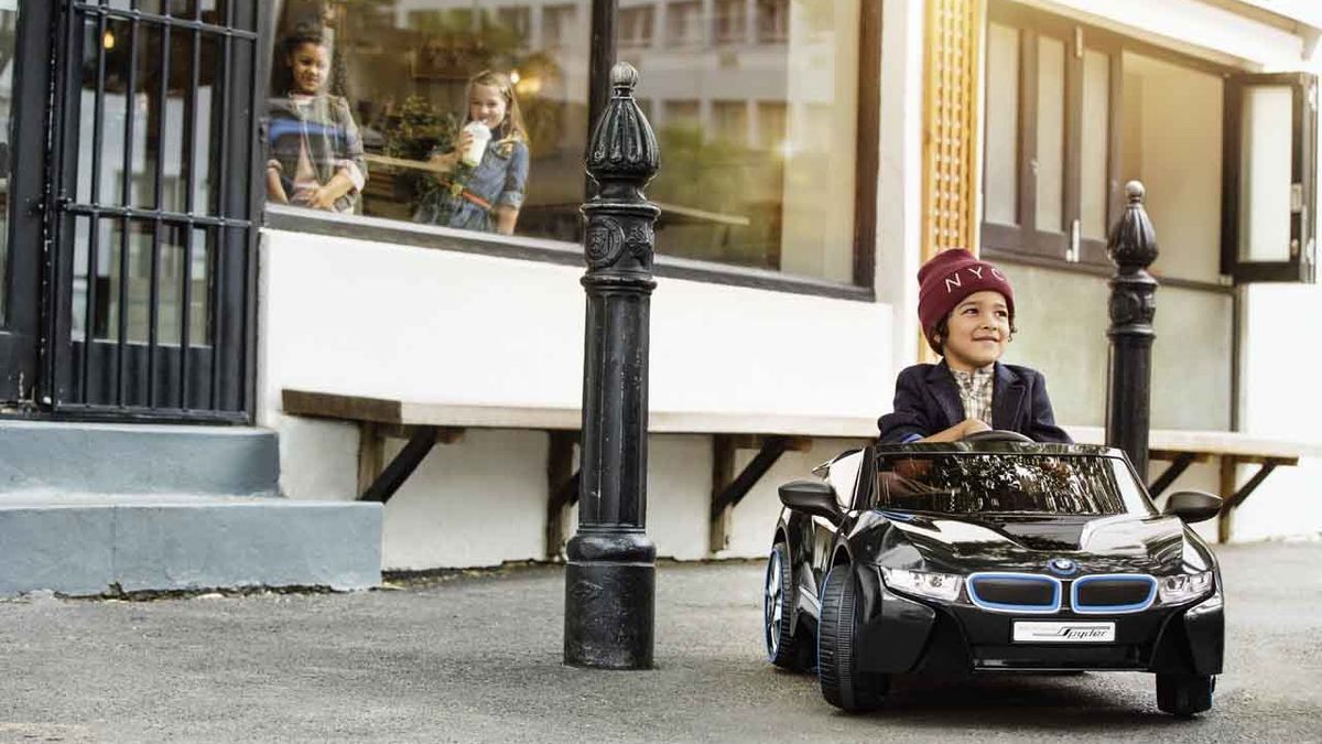 BMW i8 pro děti