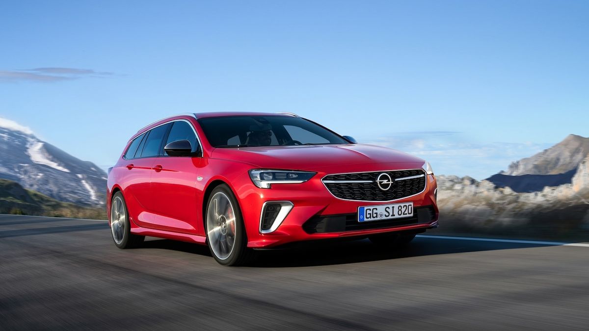 Nejlepší Opel v nabídce přijíždí s ohromným výkonem a špičkovými světlomety