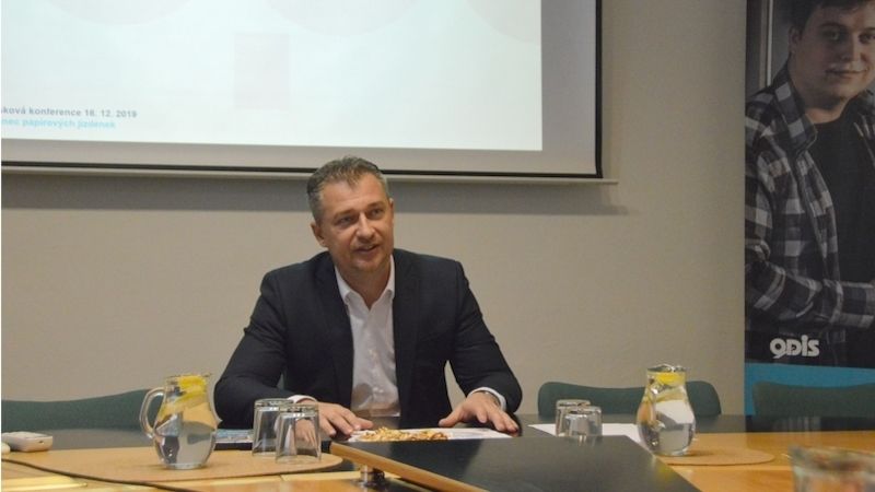 Dopravní podnik Ostrava ukončí k 1. lednu prodej papírových jízdenek
