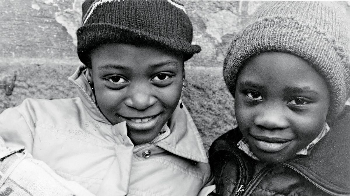 Šestapadesát namibijských dětí se do Československa dostalo v roce 1985 v rámci socialistické pomoci.