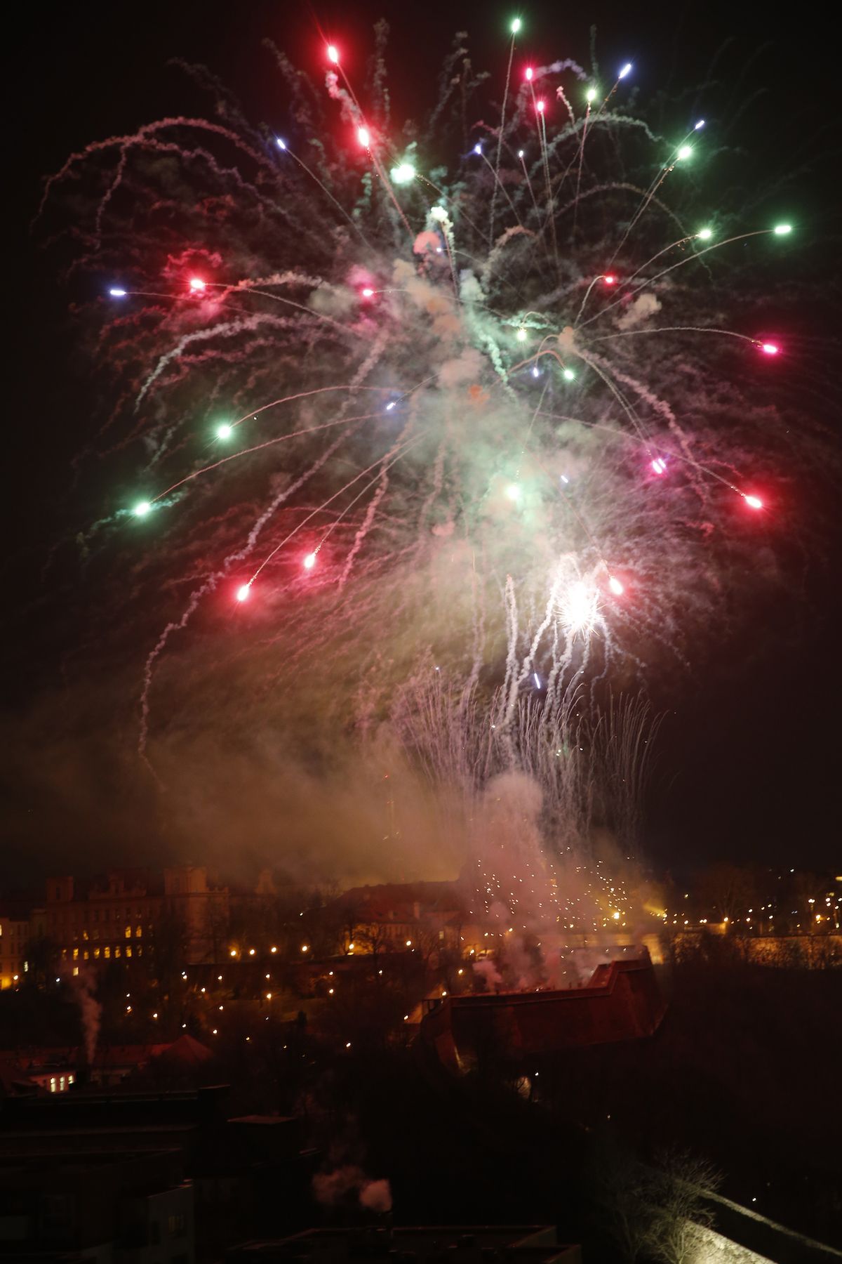 Novoroční ohňostroj u Kongresového centra v Praze