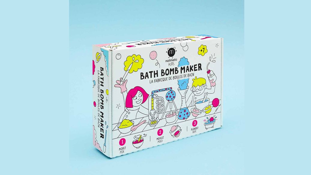 Bath Bomb Maker Nailmatic - sada na domácí výrobu koupelových bomb vnese do vaší koupelny dávku adrenalinu a zabaví (nejen) děti, Nila 690 Kč