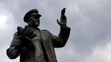 Koněvova socha by mohla být na ruské ambasádě v Praze, řekl Lavrov maršálově dceři