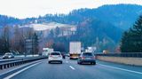 V Tyrolsku začíná platit zákaz sjíždění z dálnice
