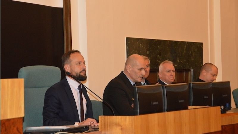 Oceněné strážníky Městské policie Ostrava pozdravil primátor Tomáš Macura