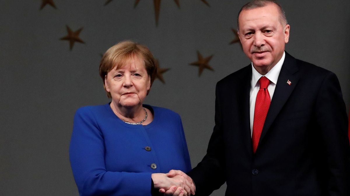 Turecko se domáhá více peněz od EU na uprchlíky